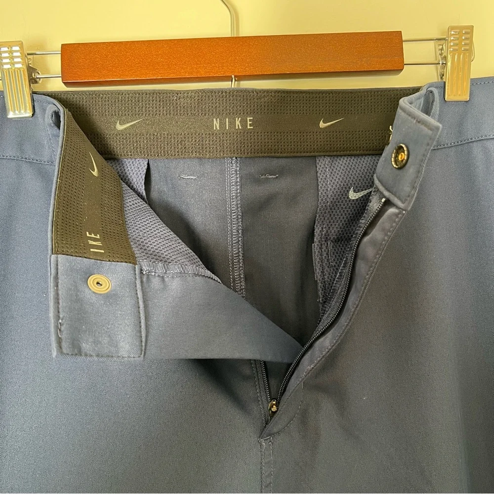 Nike Men’s Navy Lightweight Golf Active Pants Size 42x30